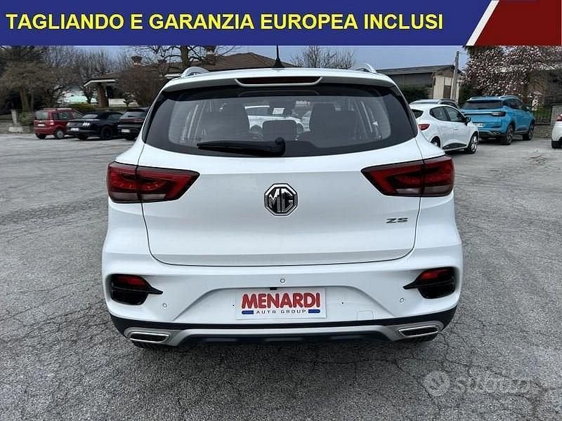 Usata MG ZS Comfort 116 CV (85 kW) 2025 Bianco SUV