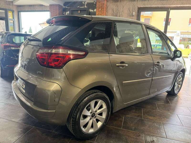 Usata Citroën Grand C4 Picasso Business Class 111 CV (81 kW) 2011 Beige Monovolume