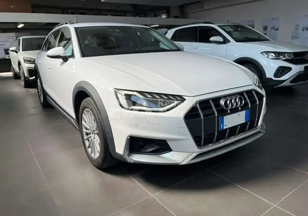 Usata Audi A4 Allroad Ambiente 204 CV (150 kW) 2023 Bianco Station wagon