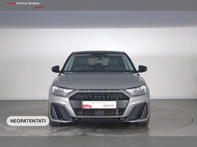 Usata Audi A1 Sportback Design 116 CV (85 kW) 2025 Grigio chronos metallizzato nero mito me Utilitaria