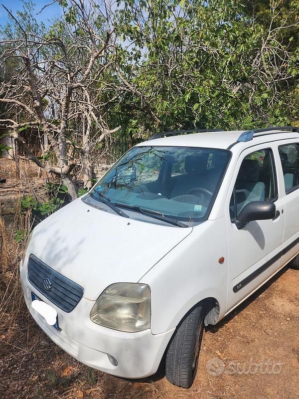 Usata Suzuki Wagon R+ 76 CV (55 kW) 2005 Monovolume