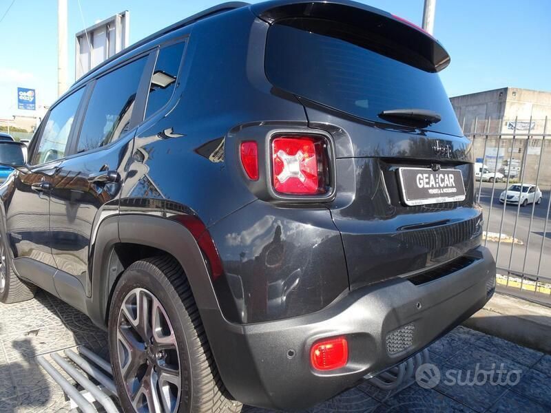 Usata Jeep Renegade Limited 120 CV (88 kW) 2017 Nero SUV