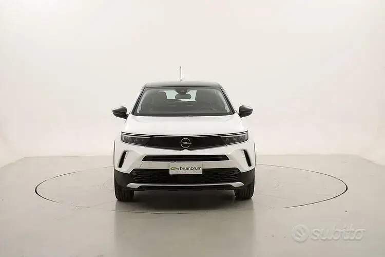 Usata Opel Mokka Elegance 101 CV (74 kW) 2022 Bianco SUV