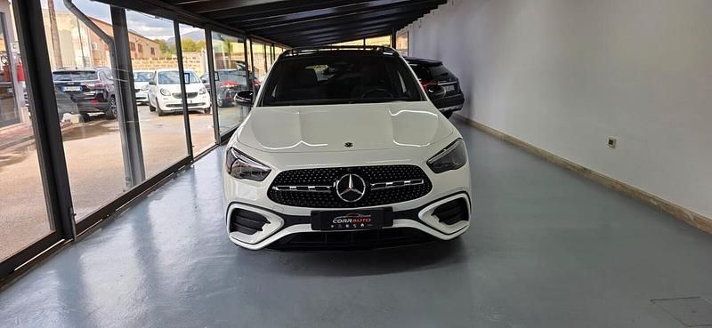 Usata Mercedes GLA200 AMG Line Premium 150 CV (110 kW) 2024 Bianco SUV