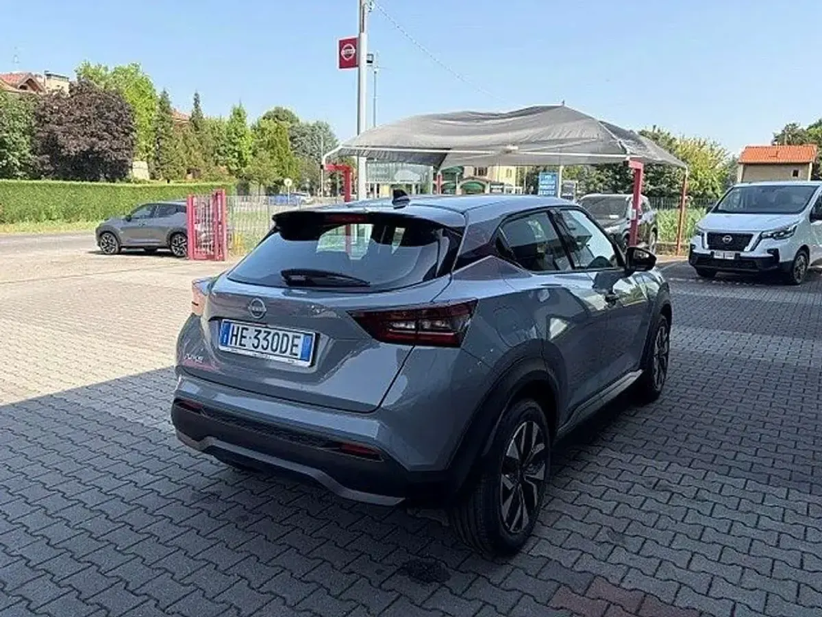 Nuova Nissan Juke Acenta 114 CV (83 kW) 2026 Ceramic grey SUV