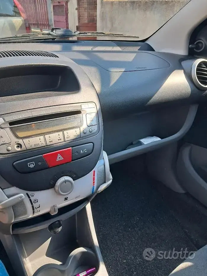 Usata Citroën C1 68 CV (50 kW) 2008 Grigio Utilitaria
