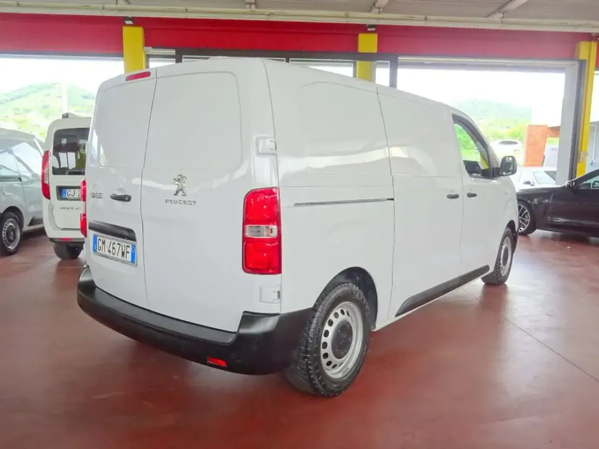 Usata Peugeot Expert Premium 120 CV (88 kW) 2023 Bianco Furgone