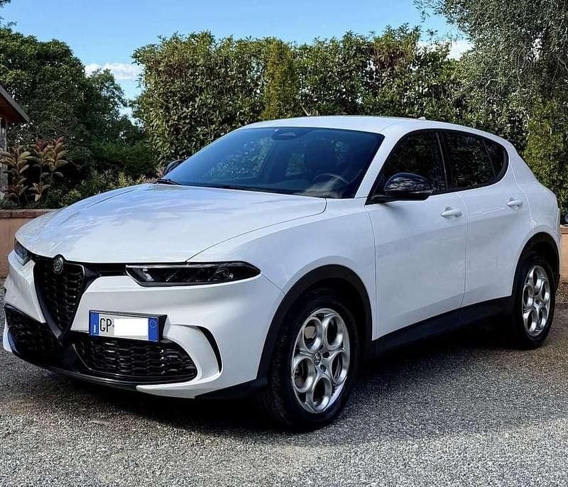 Bianco Usata 2023 Alfa Romeo Tonale Sprint SUV | 22.500 € (Super prezzo) - Immagine 1/4