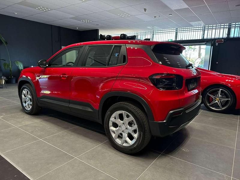 Nuova Jeep Avenger Altitude 101 CV (74 kW) 2025 Rosso SUV