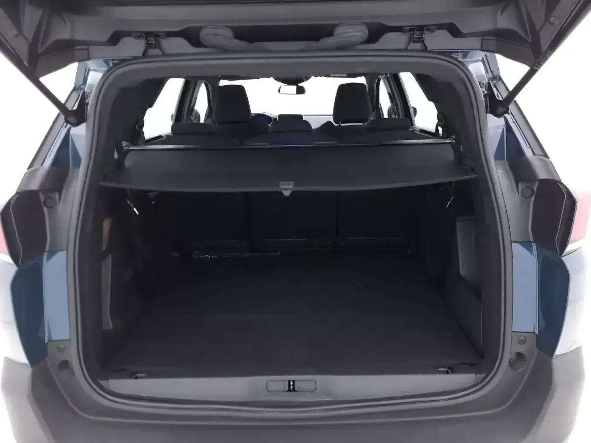 Usata Peugeot 5008 Active 131 CV (96 kW) 2023 Blublu SUV
