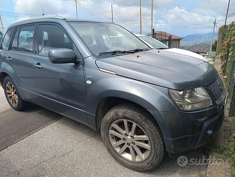 Usata 2008 Suzuki Vitara SUV | 3500 € (Super prezzo) - Immagine 1/4
