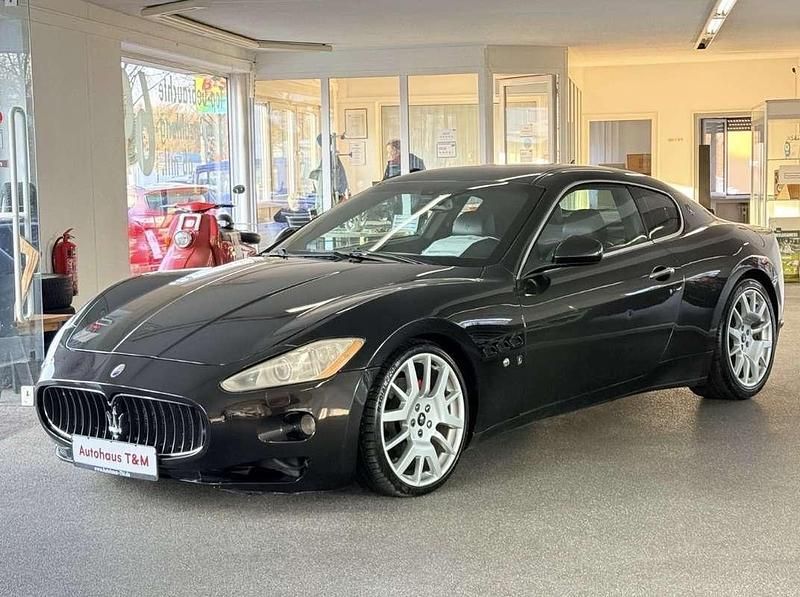 Usata Maserati Granturismo 405 CV (297 kW) 2008 Nero Coupé