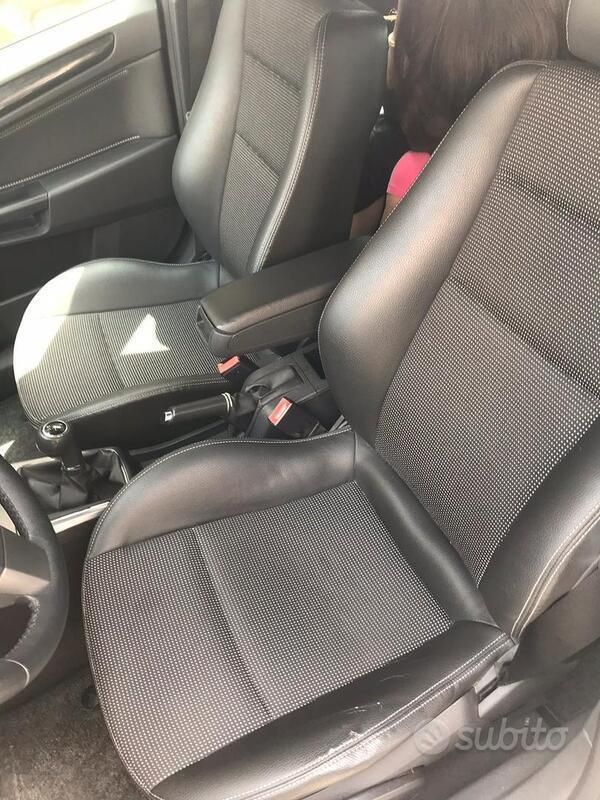 Usata Opel Astra 101 CV (74 kW) 2006 Grigio Station wagon