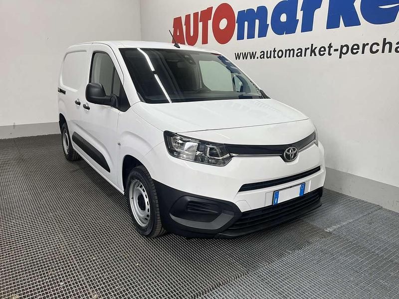 Usata Toyota Proace City City 110 CV (80 kW) 2021 Bianco Monovolume
