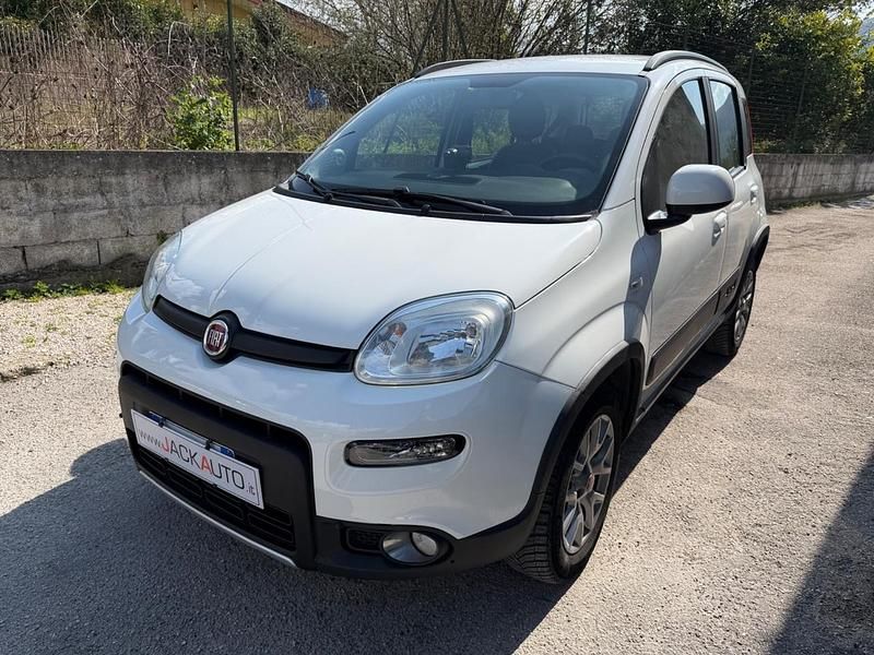 Usata Fiat Panda Cross Cross 95 CV (69 kW) 2016 Bianco Utilitaria