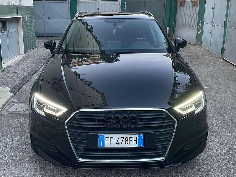 Usata Audi A3 Ambiente 110 CV (80 kW) 2016 Nero Berlina