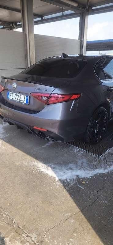 Usata Alfa Romeo Giulia Veloce 211 CV (155 kW) 2016 Berlina