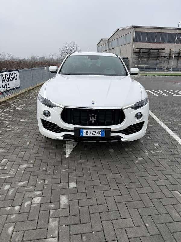 Usata Maserati Levante 275 CV (202 kW) 2018 SUV