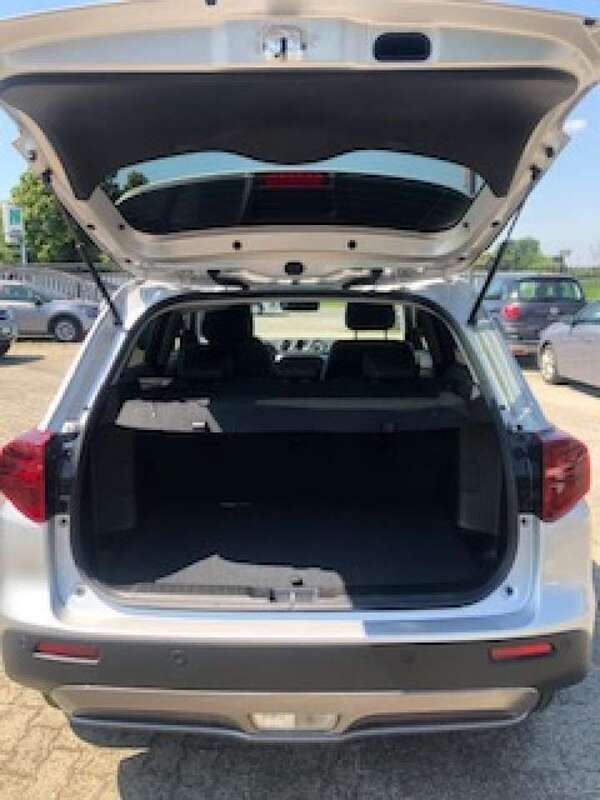 Usata Suzuki Vitara 129 CV (94 kW) 2024 Antracite SUV