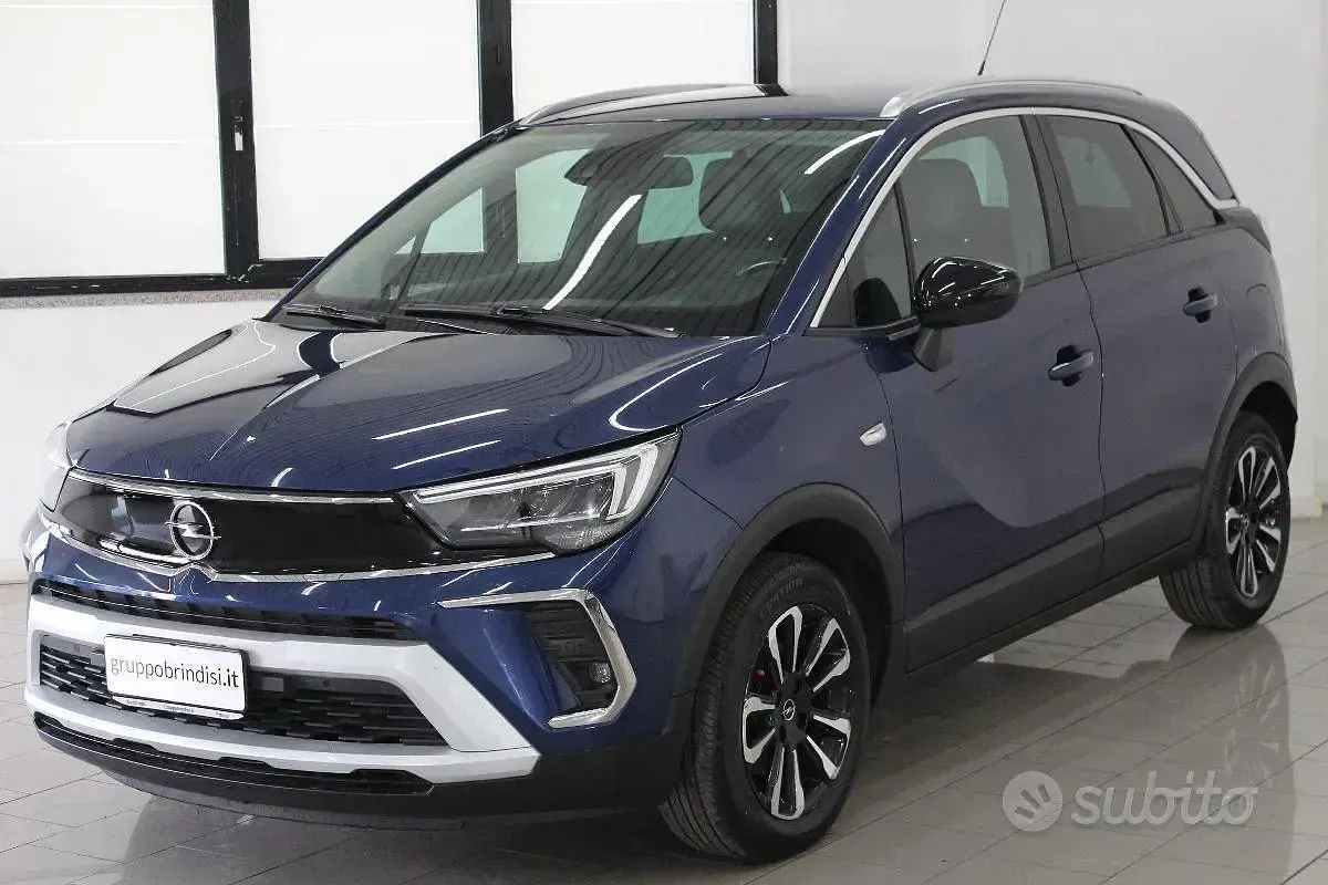 Usata Opel Crossland Elegance 110 CV (80 kW) 2023 Blu SUV