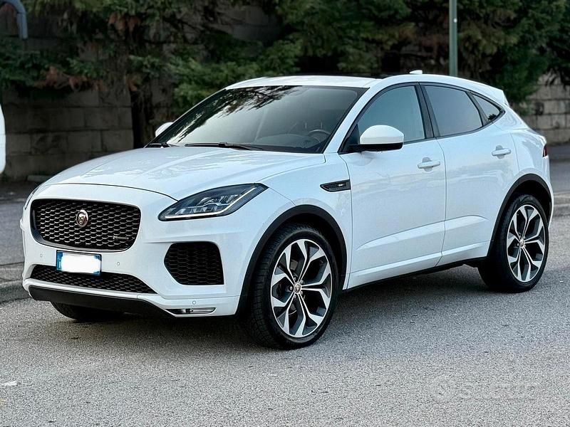 Usata Jaguar E-Pace R-Dynamic 180 CV (132 kW) 2019 Bianco SUV