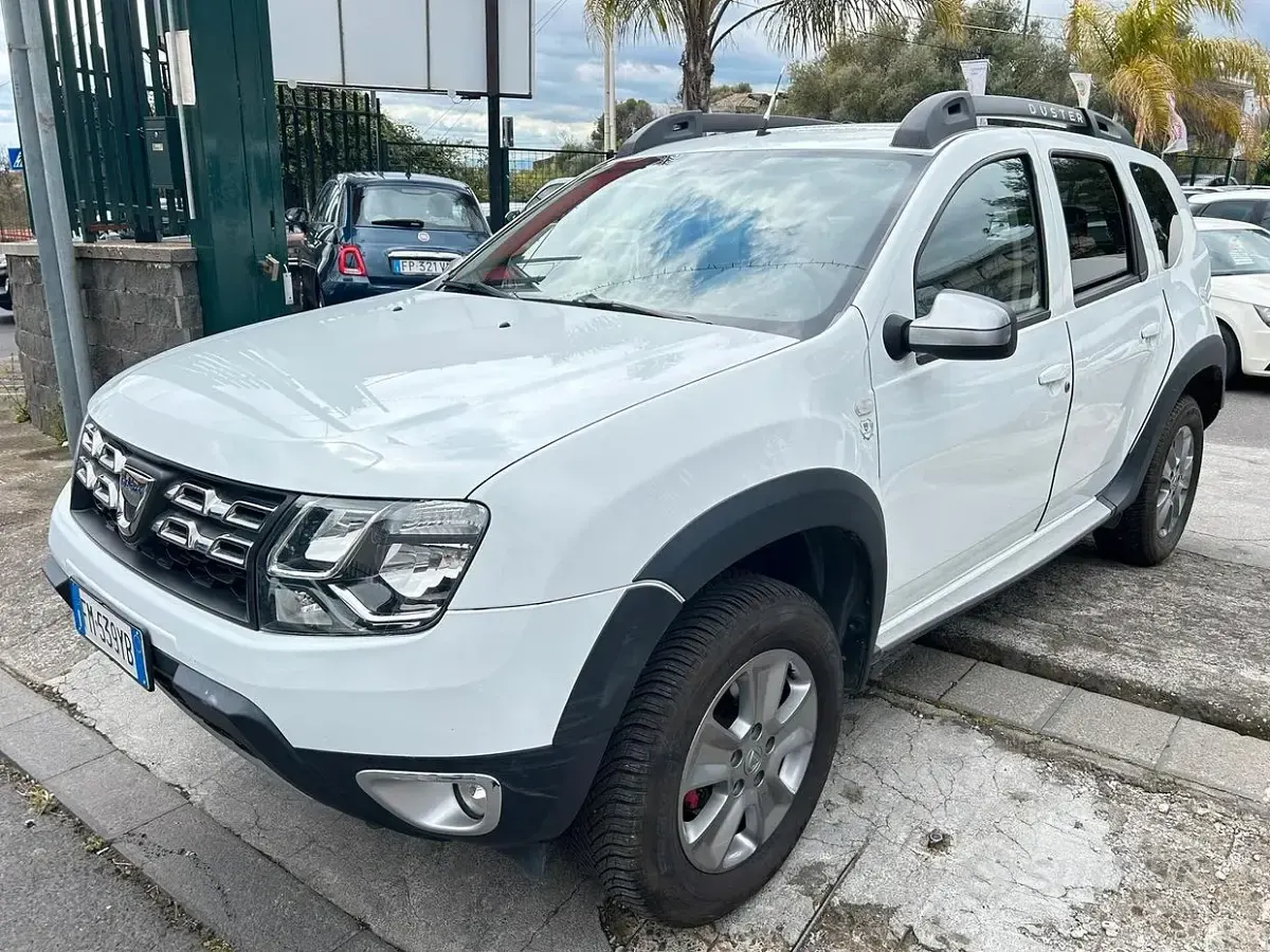Usata Dacia Duster 110 CV (80 kW) 2018 Bianco SUV