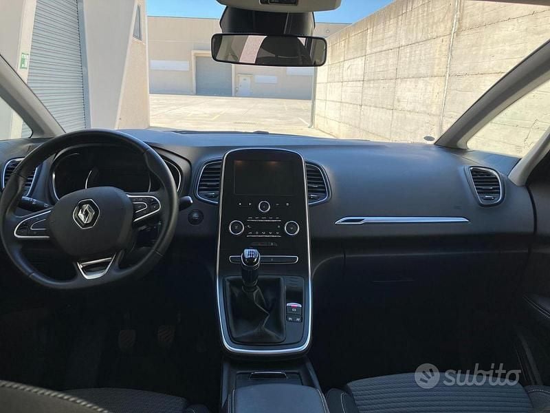 Usata Renault Scénic IV 120 CV (88 kW) 2020 Bianco Monovolume