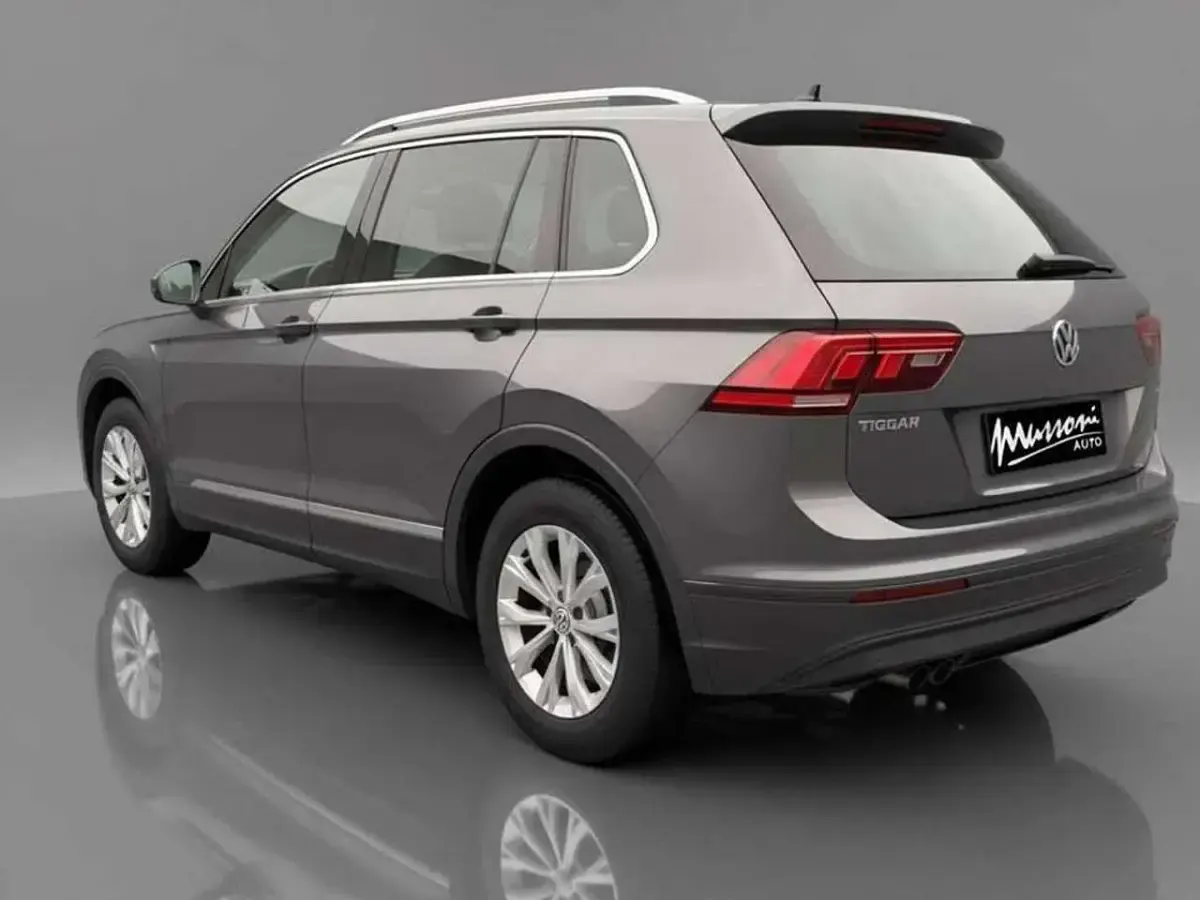 Usata VW Tiguan Business 150 CV (110 kW) 2017 Grigio met SUV