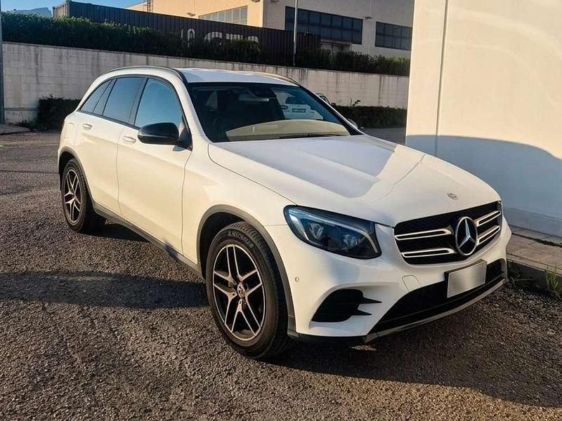 Usata Mercedes GLC250 204 CV (150 kW) 2019 Bianco SUV