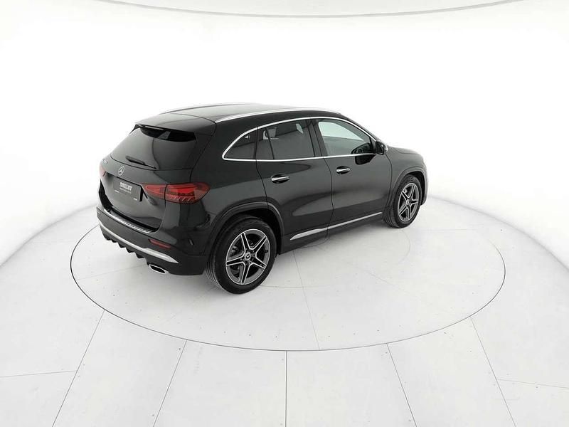 Usata Mercedes GLA200 Advanced Plus 150 CV (110 kW) 2024 Nero SUV