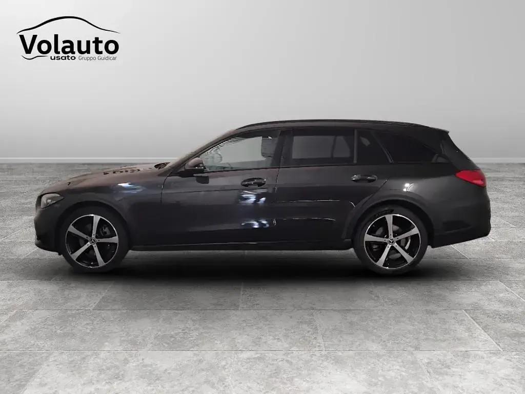 Usata Mercedes 220 Premium 200 CV (147 kW) 2022 Grigio Station wagon