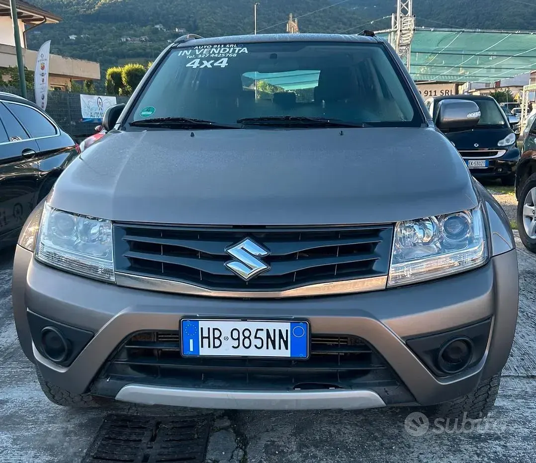 Usata Suzuki Grand Vitara 129 CV (94 kW) 2013 Grigio SUV