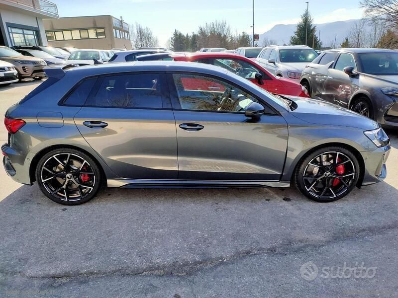 Usato 2024 Audi RS3 2.5 Benzin 400 CV (82.000 €) 86081 Agnone (IS