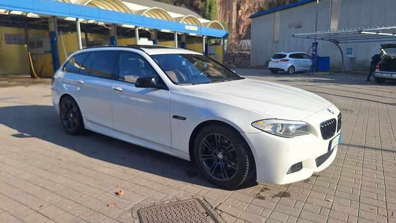 Usata BMW 520 M Sport 190 CV (139 kW) 2013 Bianco Station wagon