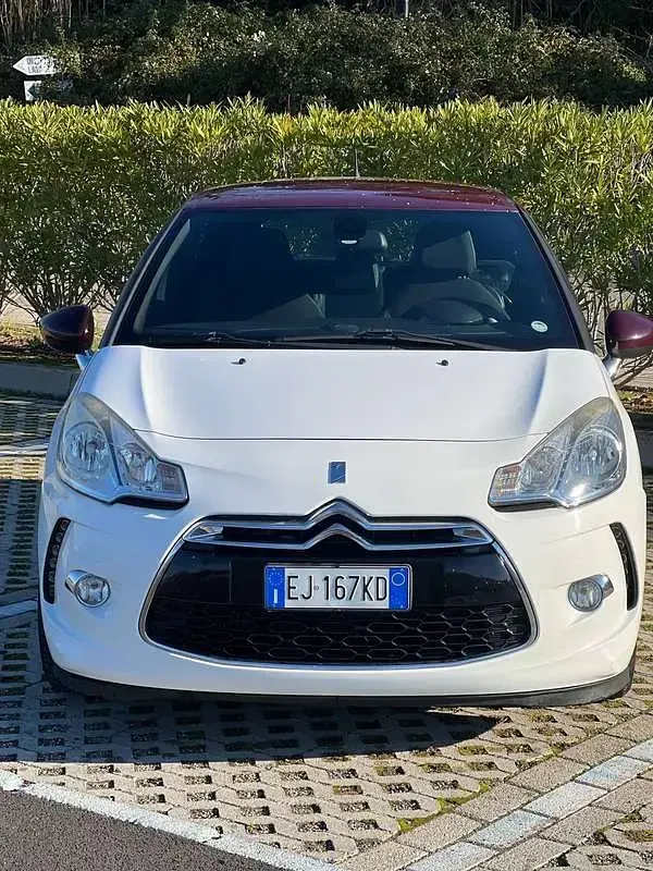 Usata Citroën DS3 So Chic 92 CV (67 kW) 2011 Bianco Utilitaria