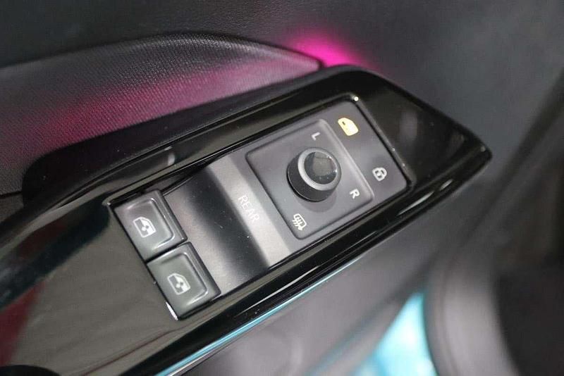 Usata VW ID.3 Pure 69 kW (95 CV) 2021 Blu/azzurro Utilitaria