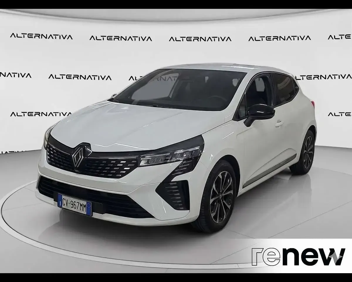 Usata Renault Clio V Techno 91 CV (66 kW) 2024 Bianco ghiaccio Berlina