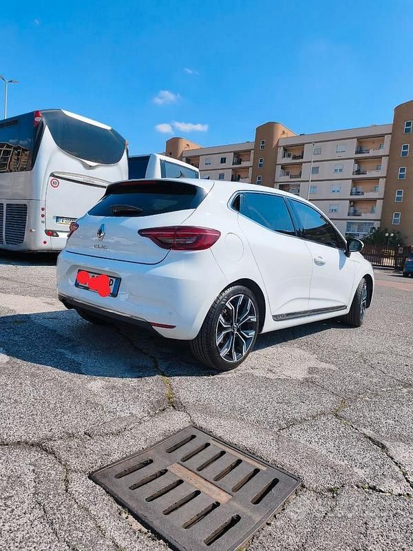 Usata Renault Clio V 131 CV (96 kW) 2020 Bianco Utilitaria