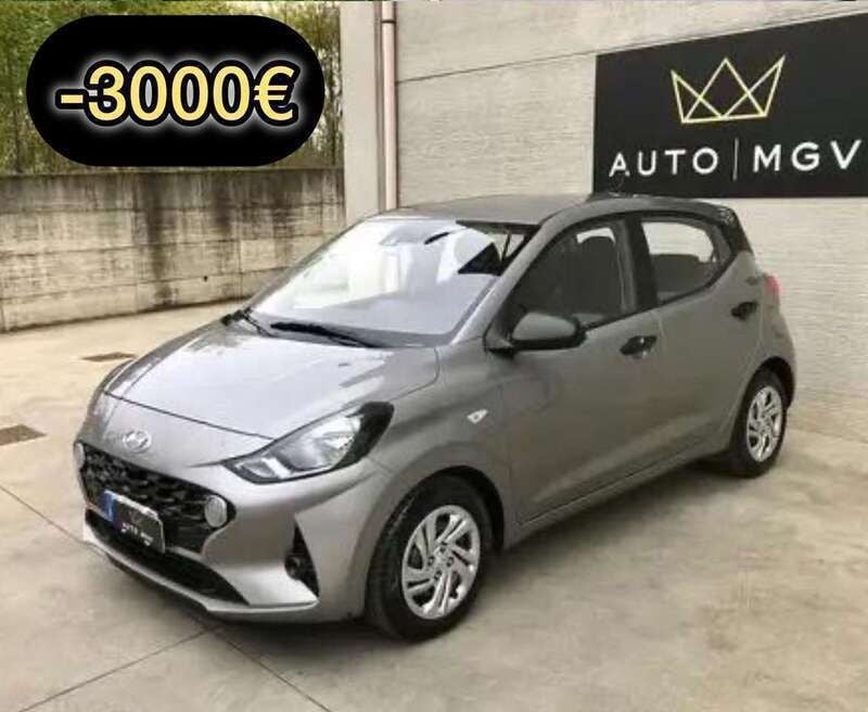 Grigio Usata 2022 Hyundai i10 Advanced Due volumi | 7900 € (Super prezzo) - Immagine 1/4