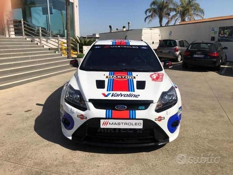 Usata Ford Focus RS 305 CV (224 kW) 2010 Binaco/blu Berlina