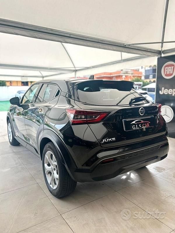 Usata Nissan Juke Enigma 114 CV (83 kW) 2021 Nero SUV