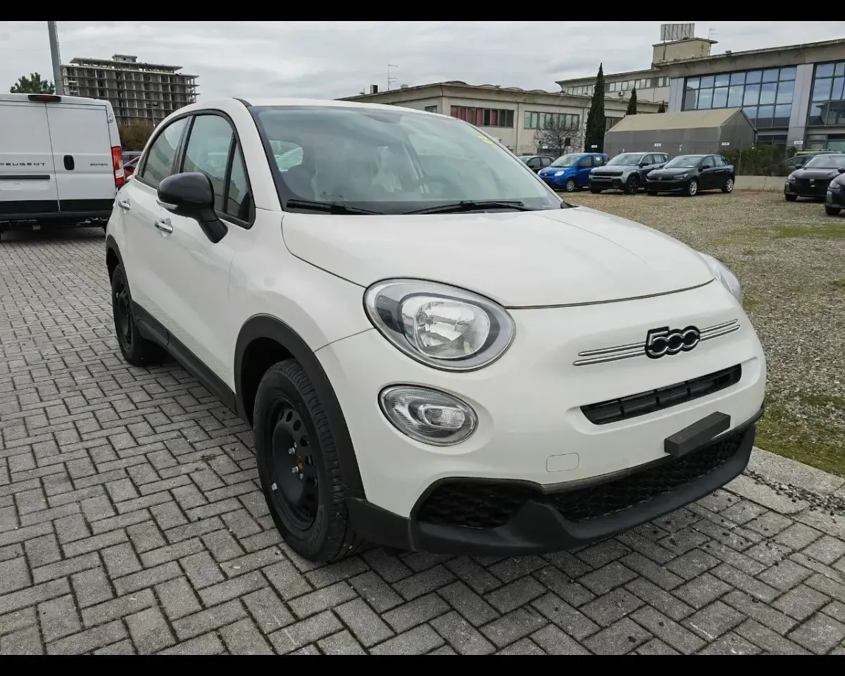 Usado Fiat 500 131 CV (96 kW) 2024 Blanco SUV