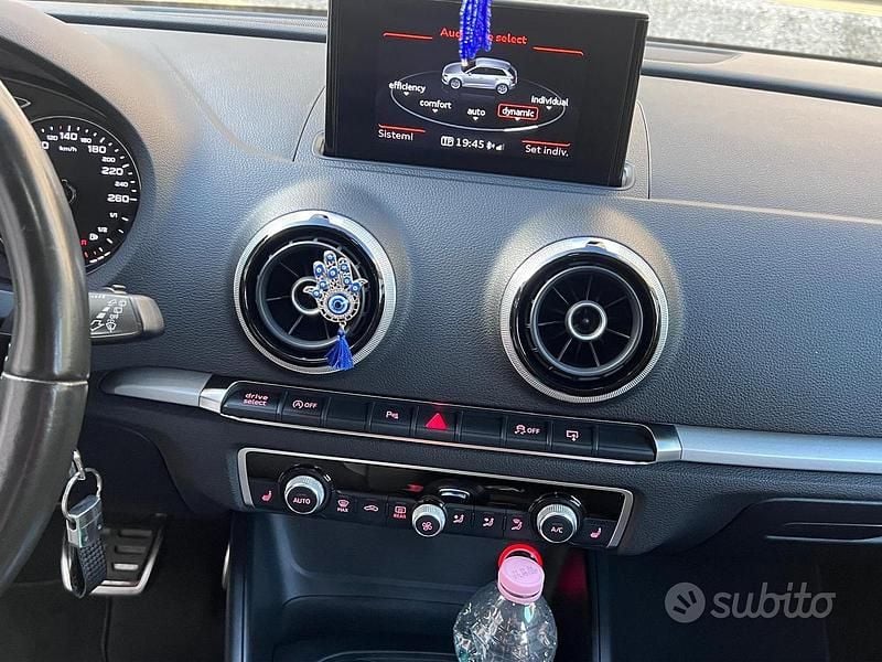 Usata Audi A3 116 CV (85 kW) 2016 Grigio Utilitaria