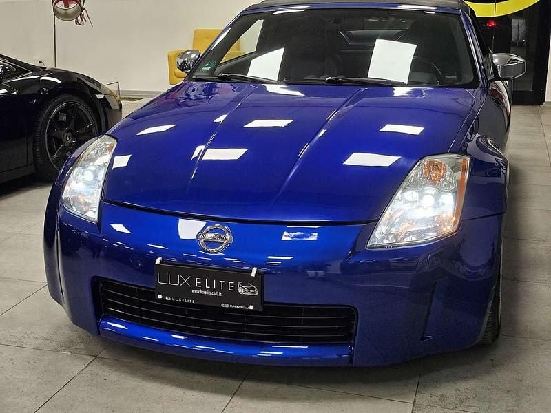 Usata Nissan 350Z Pack 280 CV (205 kW) 2006 Super sonic blue Cabrio