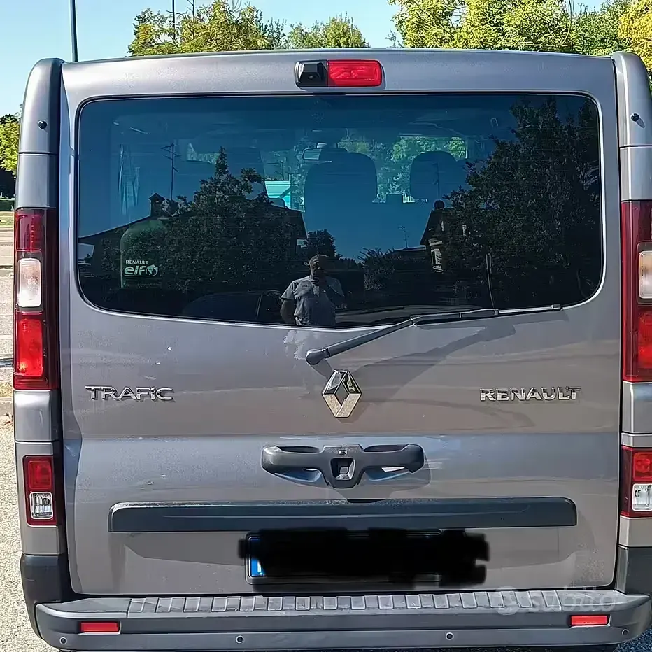 Usata Renault Trafic 125 CV (91 kW) 2018 Grigio Monovolume