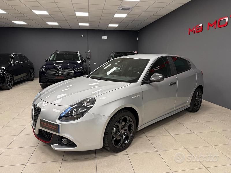 Usata Alfa Romeo Giulietta Super 120 CV (88 kW) 2017 Grigio Utilitaria