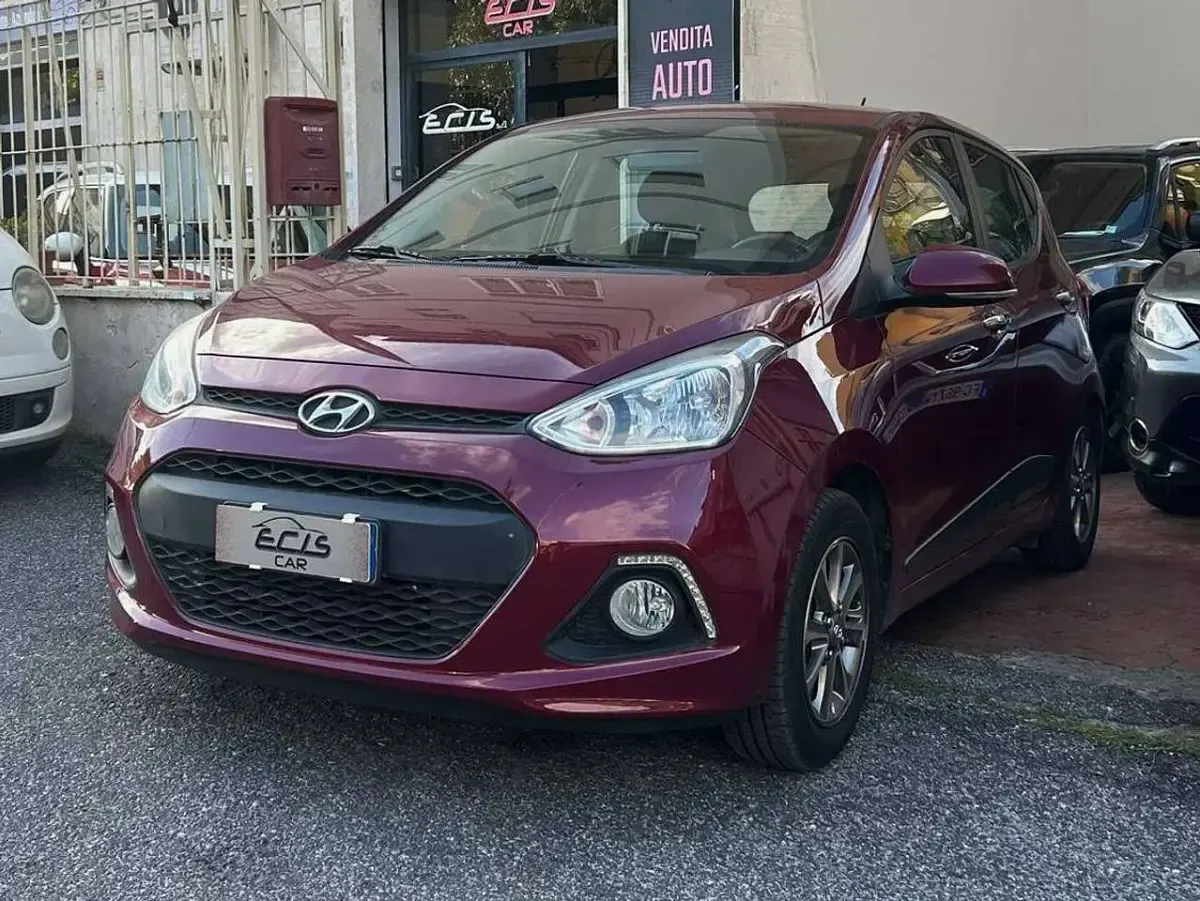 Usata Hyundai i10 87 CV (63 kW) 2014 Lilla Utilitaria
