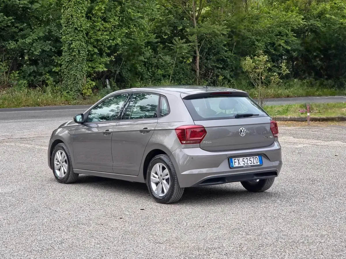 Usata VW Polo Highline 90 CV (66 kW) 2019 Marrone Utilitaria