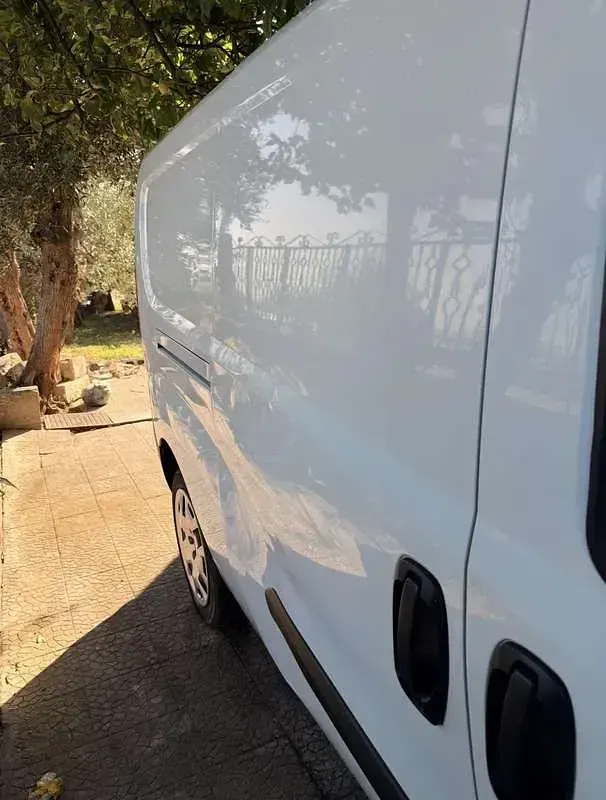 Usata Fiat Doblò 105 CV (77 kW) 2019 Bianco Monovolume