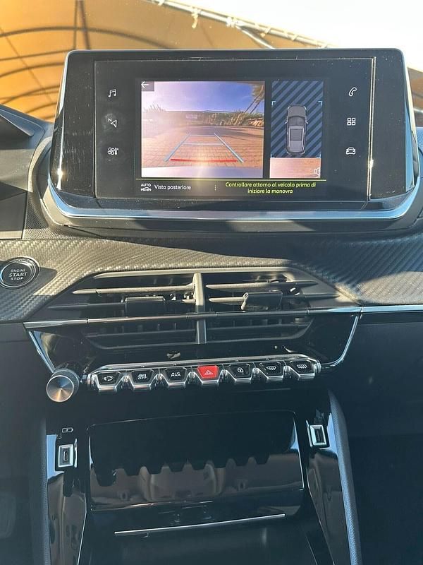 Usata Peugeot 2008 Allure 131 CV (96 kW) 2020 Grigio SUV